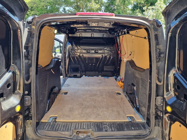 2016 FORD Transit Connect LWB TREND 115PS 1.6 TD TDCI 4DR €9,900