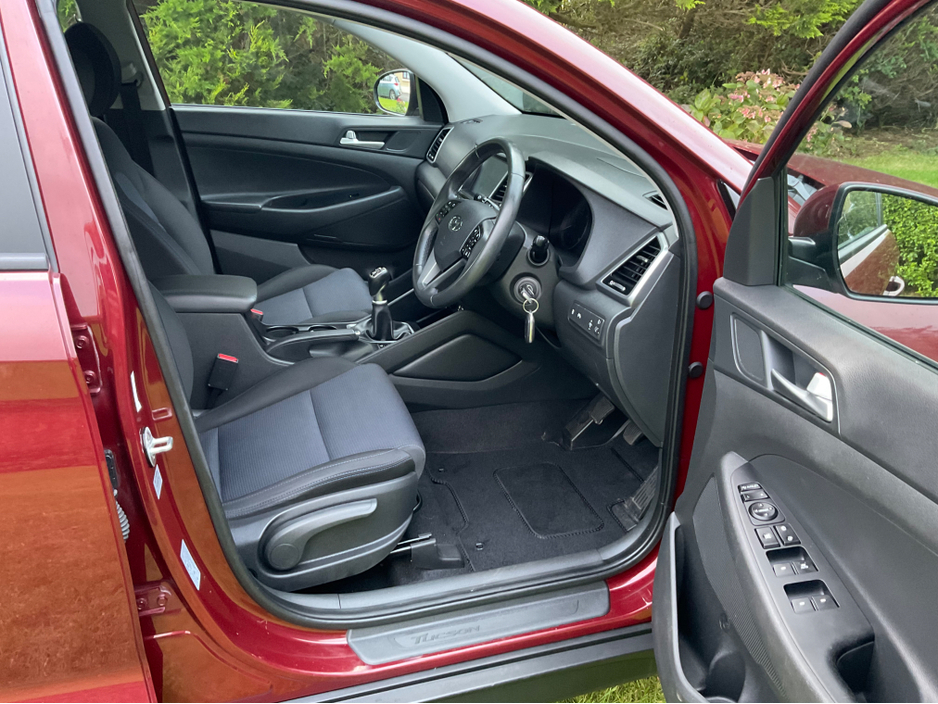 2016 Hyundai Tucson SE NAV B-DRIVE 2WD CRDI BLUE DRIVE €13,650