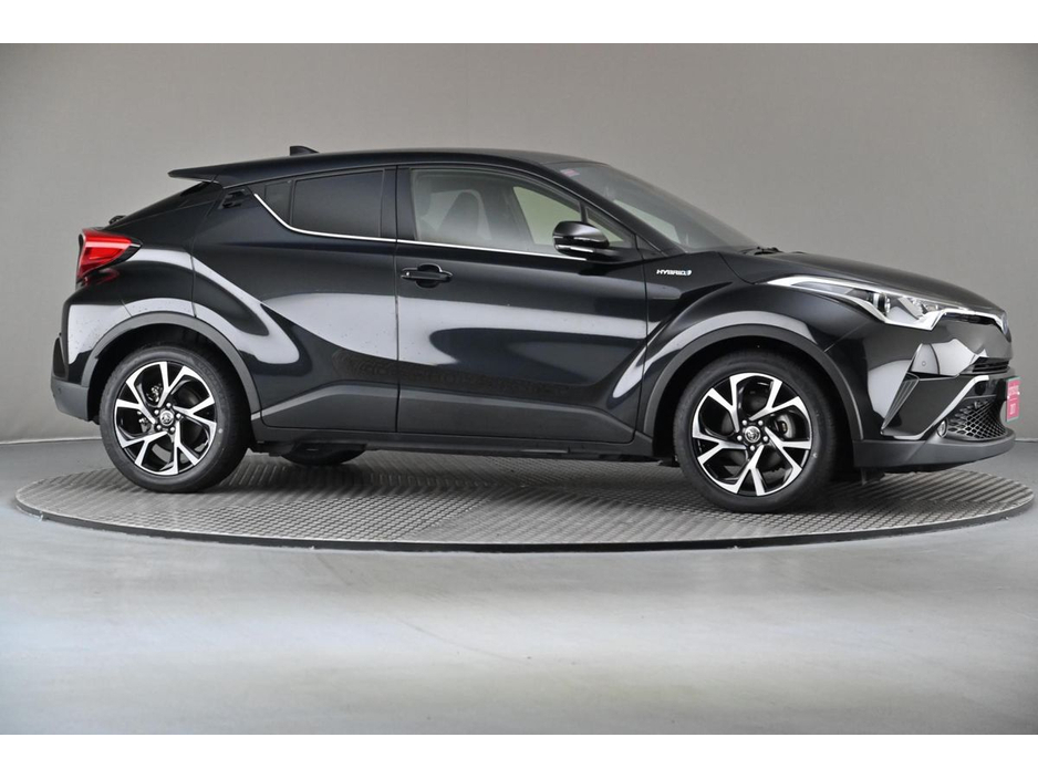 2017 Toyota C-HR 1.8 HYBRID LUNA *HALF LEATHER*9"ANDROID CAR PLAYER* €19,890