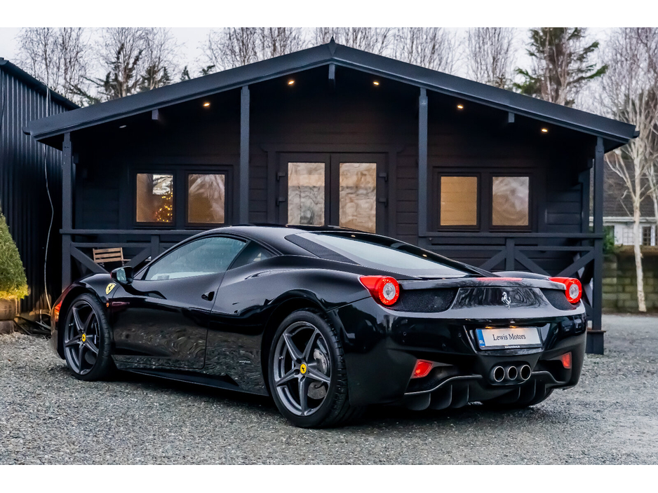 2013 Ferrari 458  €249,950