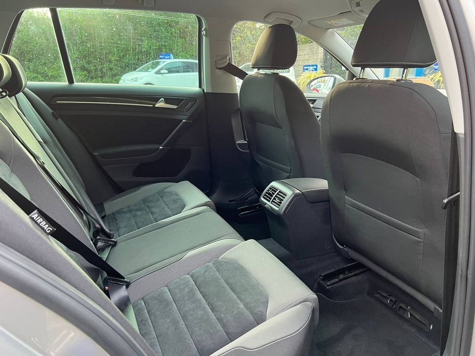 2016 Volkswagen Golf HIGHLINE 1.4 TSI AUTO // VERY LOW MILEAGE // DIAMOND CUT ALLOYS // APPLE CARPLAY/ANDROID AUTO €17,900