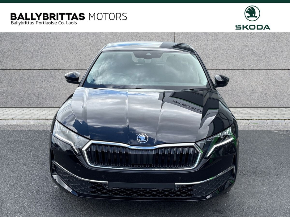 2025 Skoda Octavia Selection 2.0TDI 115HP €32,850