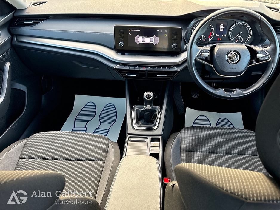 2022 Skoda Octavia AMBITION 2.0 TDI New Model €24,995