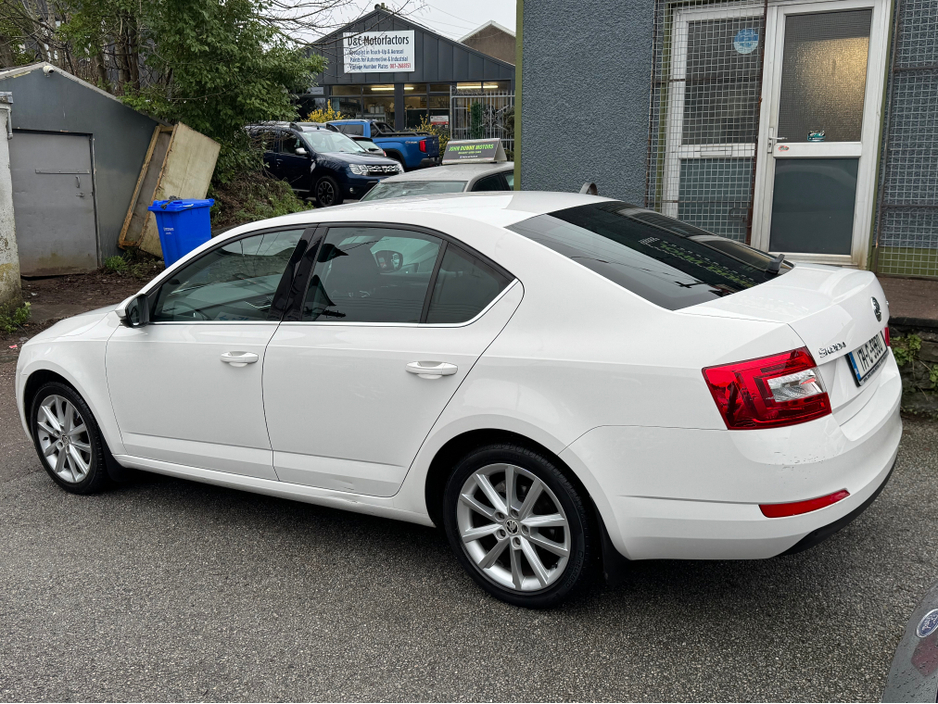 2017 Skoda Octavia STYLE 1.0 TSI 115HP 4DR €13,900
