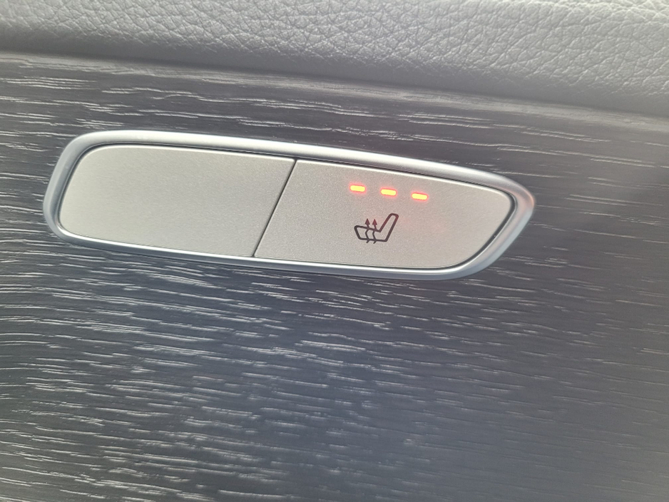 2021 Mercedes-Benz C Class C300de AMG Line Edition €31,990