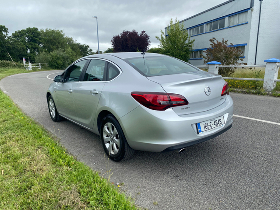2016 Opel Astra SALOON 1.4 I 4DR €8,500
