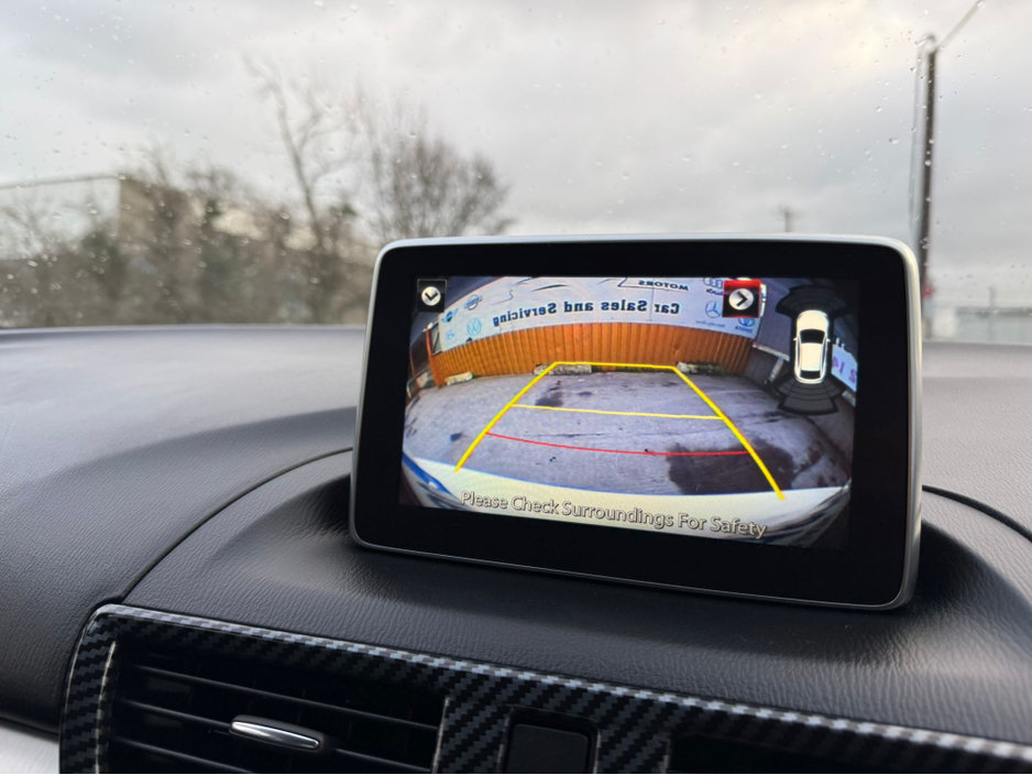 2016 Mazda Mazda3 2.2 D 150PS PLATINUM BL I 4 4DR €8,999