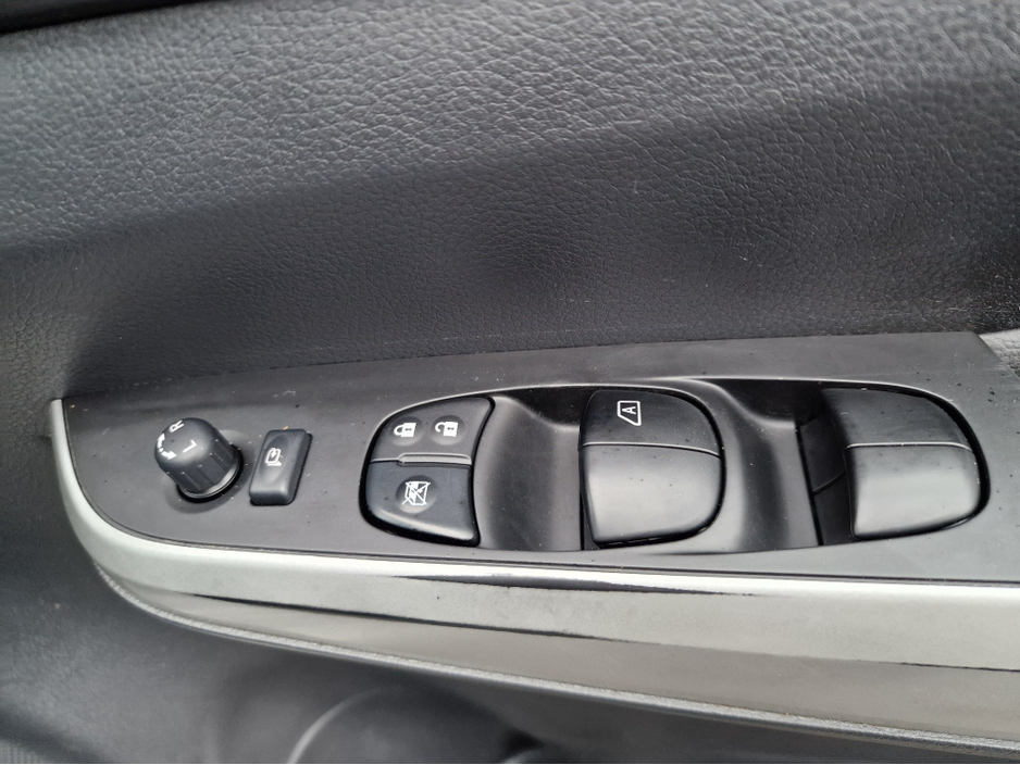 2017 Nissan Navara TEKNA-AUTO-78k MLS FROM NEW €19,950