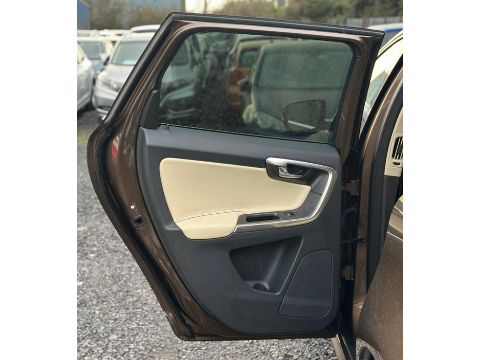 2015 Volvo XC60 2.0L Diesel Automatic Low Mileage  (7401) €17,450