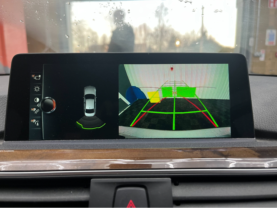 2017 BMW 3 Series €17950 2017 BMW 320D LUXURY 2.0 AUTOMATIC / HEATED SEATS / CRUISE CONTROL REVERSE CAMERA €17,950