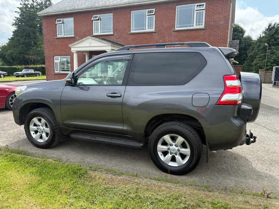 2017 Toyota Landcruiser 2.8 D4d SWB GX AUTO COMMERCIAL €36,950