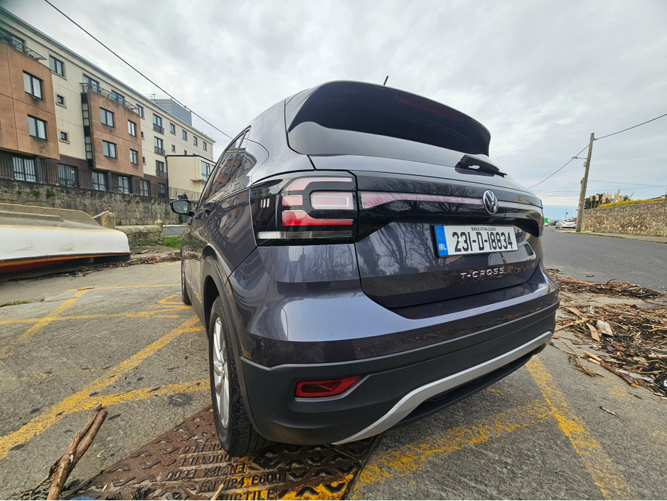 2023 Volkswagen T-Cross LIFE 1.0 TSI D7F 110HP €23,950