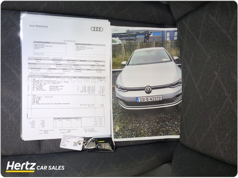 2023 Volkswagen Golf LIFE 2.0 TDI 115HP Diesel Manual €26,995