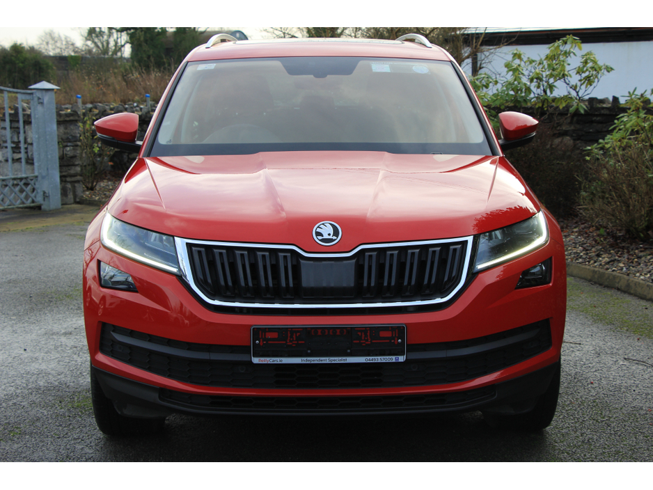 2018 Skoda Kodiaq DSG * Low KMs *Sunroof * 7 seats Huge spec €28,950