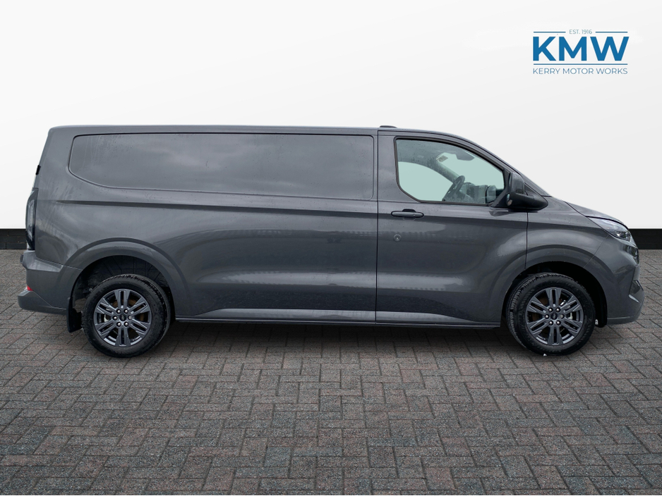 2026 Ford Transit Custom Limited 2.0 170BHP Auto LWB €42,500