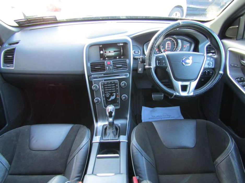 2016 Volvo XC60 2.0 D4 R-design NAV 190BHP 5DR €15,950
