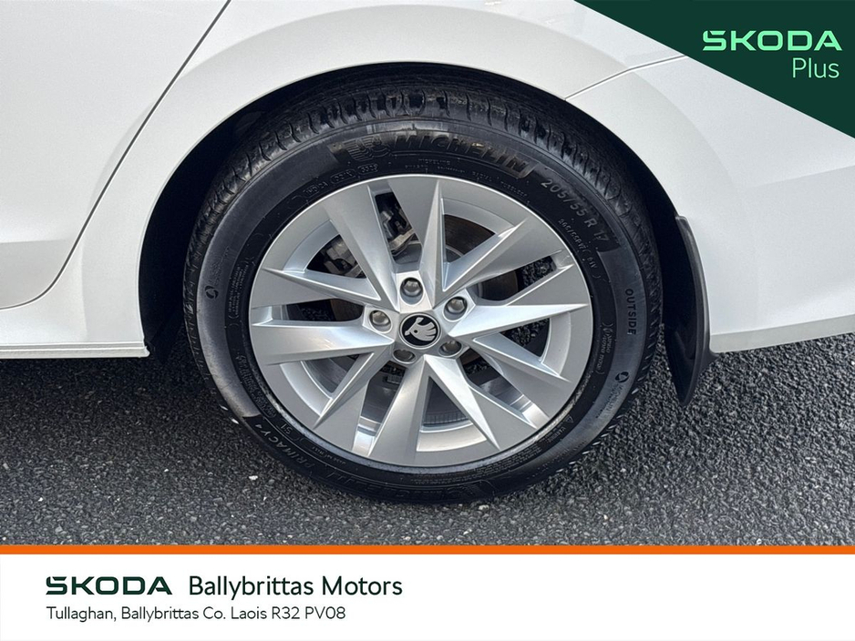 2025 Skoda Octavia Selection 1.5TSI 115HP €32,950