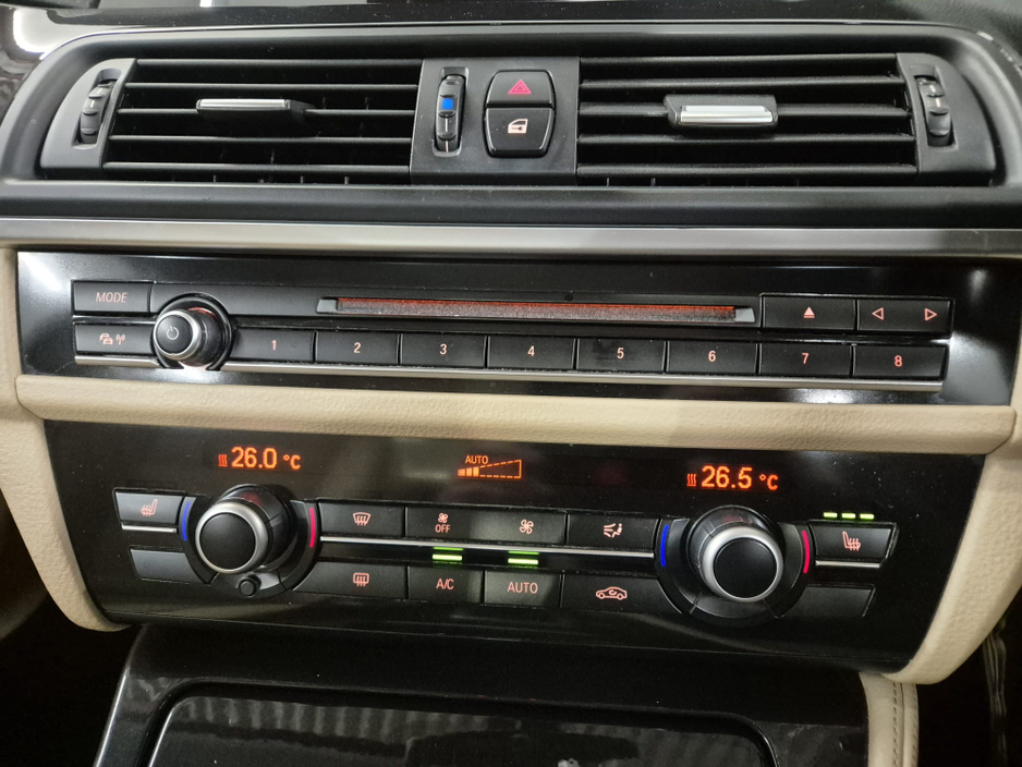 2013 BMW 5 Series **5 SERIES SE 4DR AUTO**SAT NAV**FULL CREAM LEATHER**HEATED SEATS**PARKING SENSORS**NCT**3 MONTH WARRANTY** €8,949