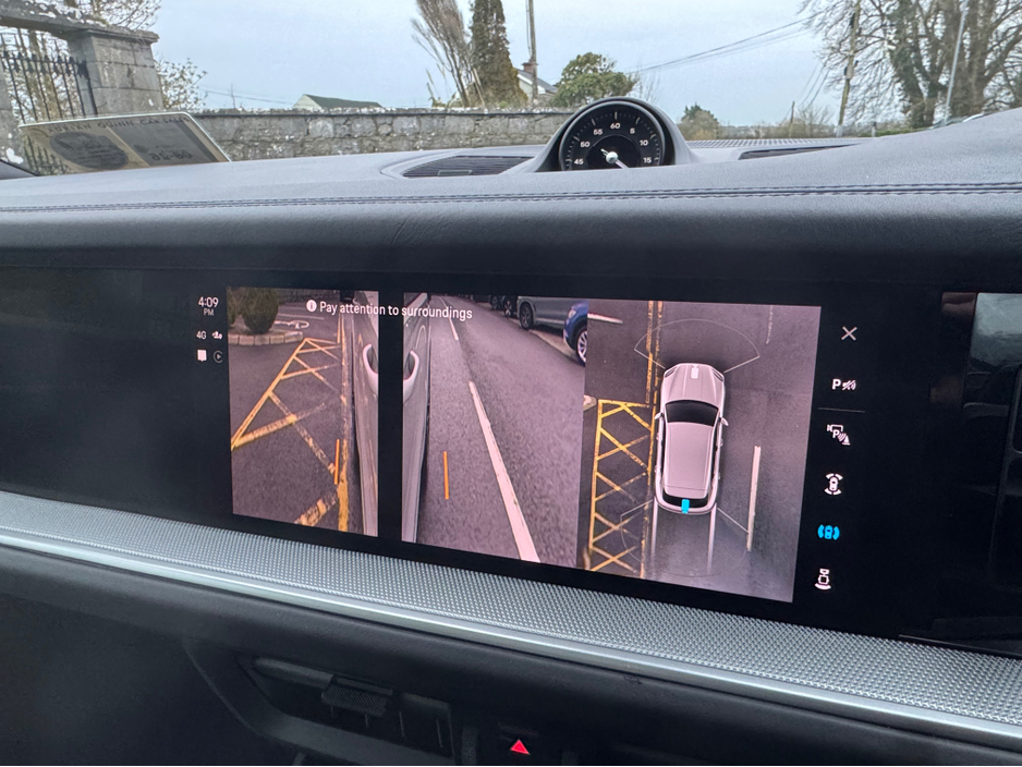 2024 Porsche Cayenne 3.0 V6 E-HYBRID AUTO==HUGE SPEC==COST €153K NEW== €116,950