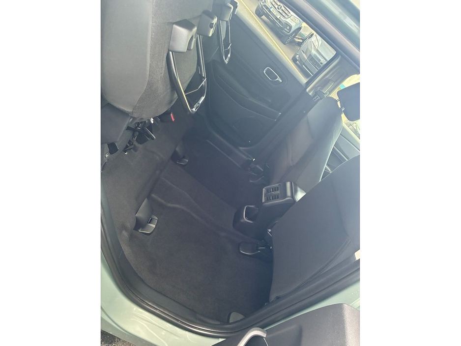 2025 Honda HR-V E:hev Elegance €38,995