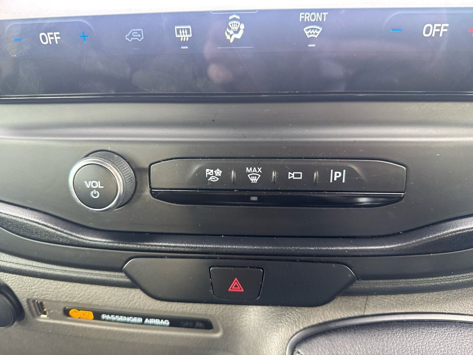 2025 Ford Transit  €55,975