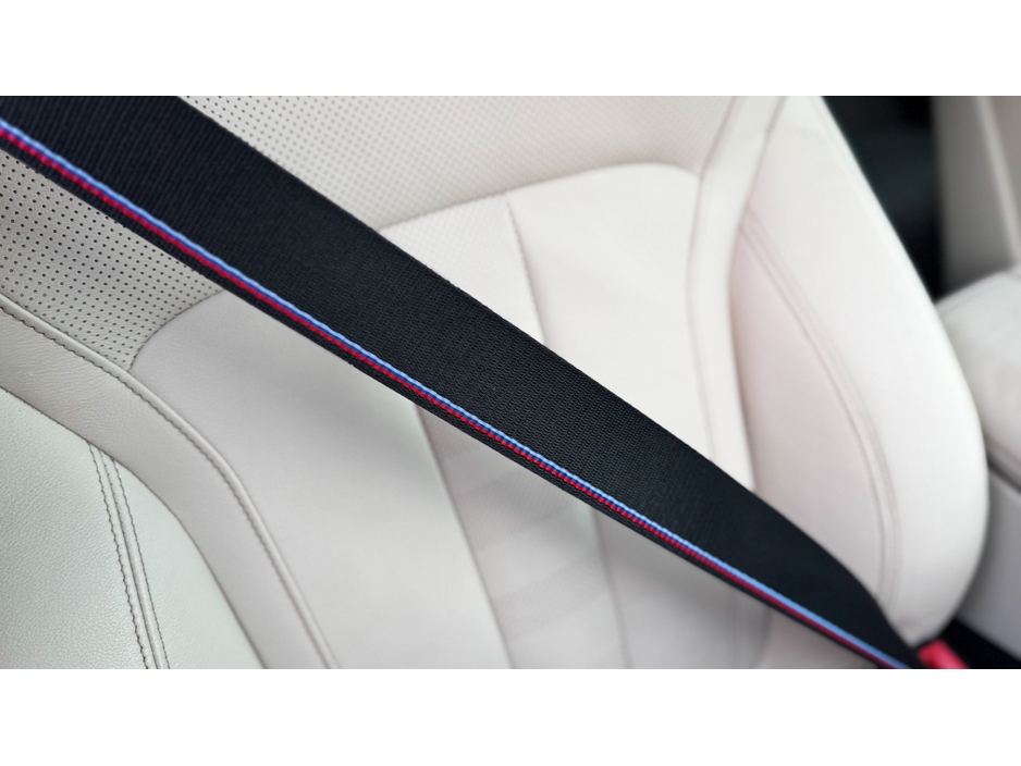 2022 BMW X5 2022 (221) BMW X5 45e M Sport Pro *SAN MARINO BLUE €64,999