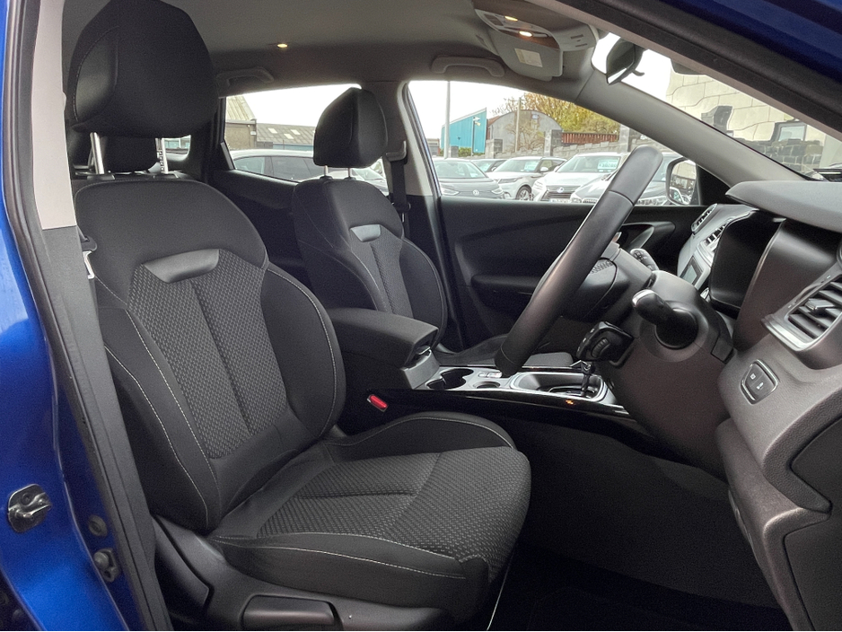 2022 Renault Kadjar EQUILIBRE TCE 140 - * Automatic, Reverse Camera, Sat Nav* €18,900