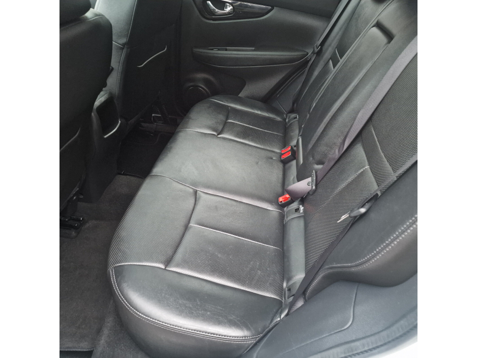 2015 Nissan Qashqai 1.5 DSL XE €10,950