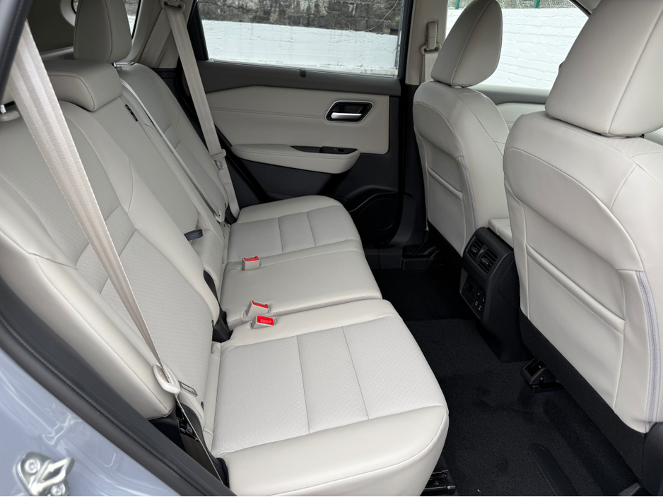 2025 Nissan X-Trail Leather Side Steps SVE Hybrid €51,995