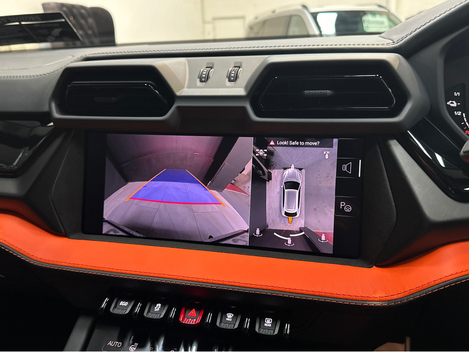 2025 Lamborghini Urus URUS S-E 4X4 V8 TWIN TURBO €359,950