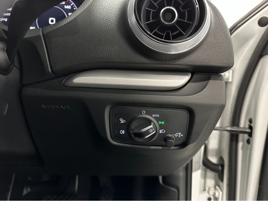 2018 Audi A3 (182) A3 S TRONIC 1.4TFSI SALOON LOW KMS UPGRADED WHEELS, VW/AUDI SPECIALISTS WWW.DENISDARCYCARS.IE