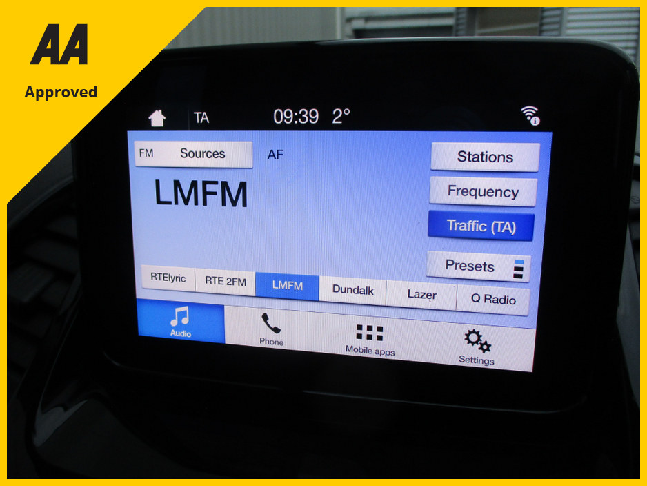 2019 Ford Ka + ZETEC 1.2 85PS M5 5DR LOW KMS.  FULL FORD SERVICE  HISTORY. 12 MONTHS WARRANTY AND 12 MONTHS AA COVER !! €14,950