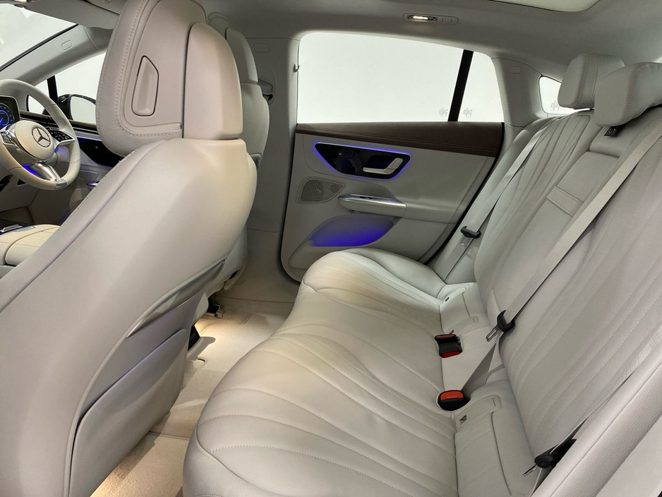 2026 Mercedes-Benz EQE EQE 300 | Heated Seats, Reversing Camera €81,473
