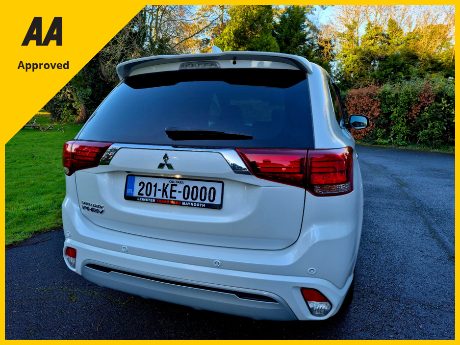 2020 Mitsubishi Outlander PHEV+4WD+AUTO €26,995