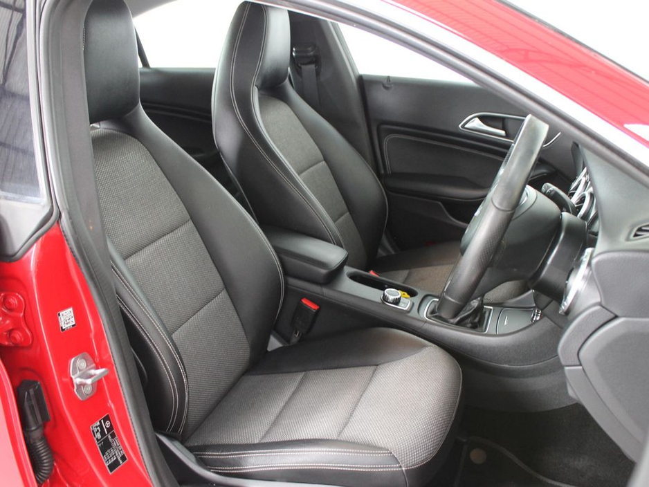 2018 Mercedes-Benz CLA Class 180 d D 4DR €19,999