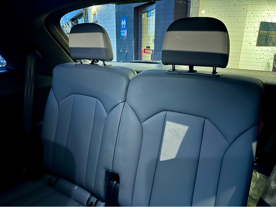 2024 Audi Q7 45 TDI 231 Q TIP S LINE 4DR €99,950