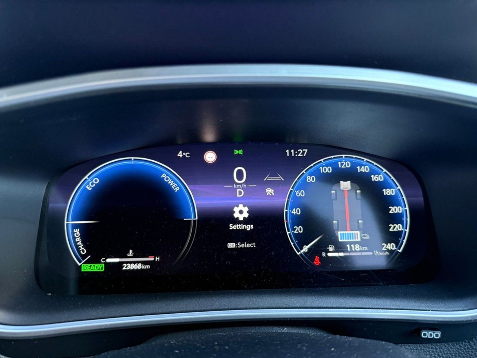 2025 Toyota Corolla Cross 1.8HYBRID LUNA *JUST IN* €100 P/W ON PCP €37,995