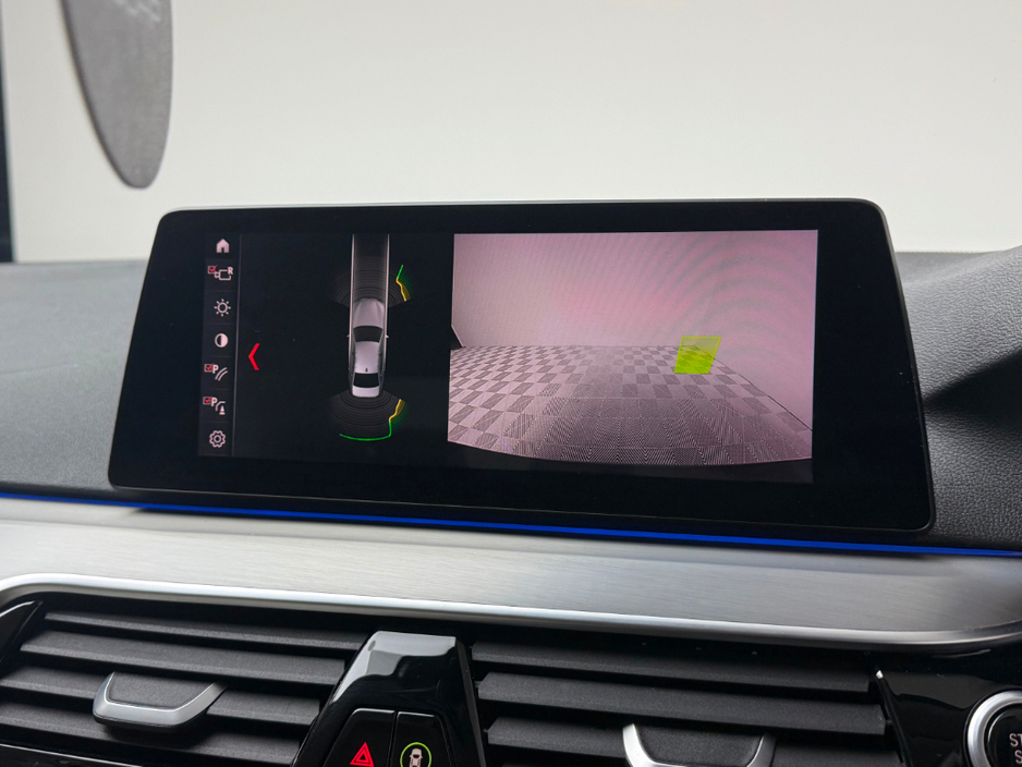 2019 BMW 5 Series 530E SE AUTO €23,990