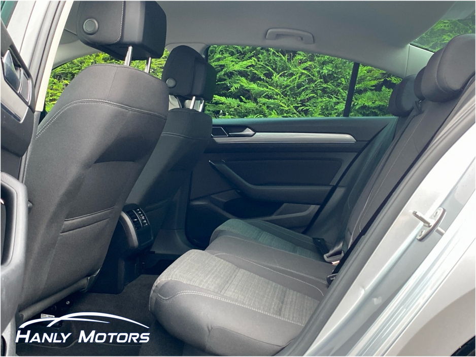 2022 Volkswagen Passat BUSINESS 2.0 TDI MANUAL 6SPEED FWD 150 4DR €25,995