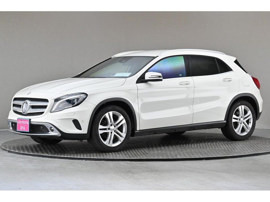 2016 Mercedes-Benz GLA Class GLA 180 *HALF LEATHER*REVERSE CAM*PARK SENSORS* €18,890