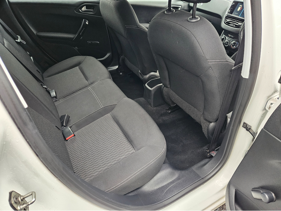 2019 Peugeot 208 ACTIVE 1.2 68 6.2 4DR €9,950