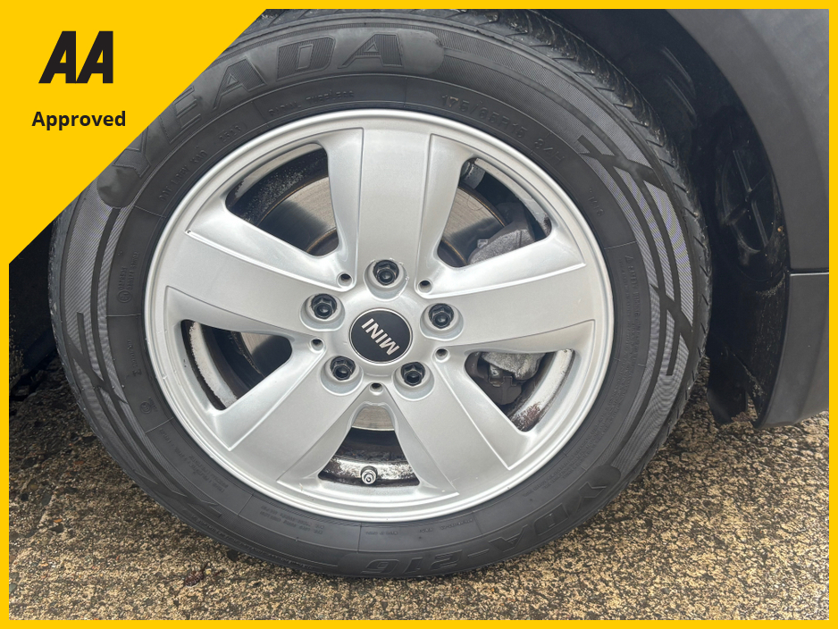 2018 MINI Cooper 1.5 3DR COOPER LOADED WITH SPEC €12,950