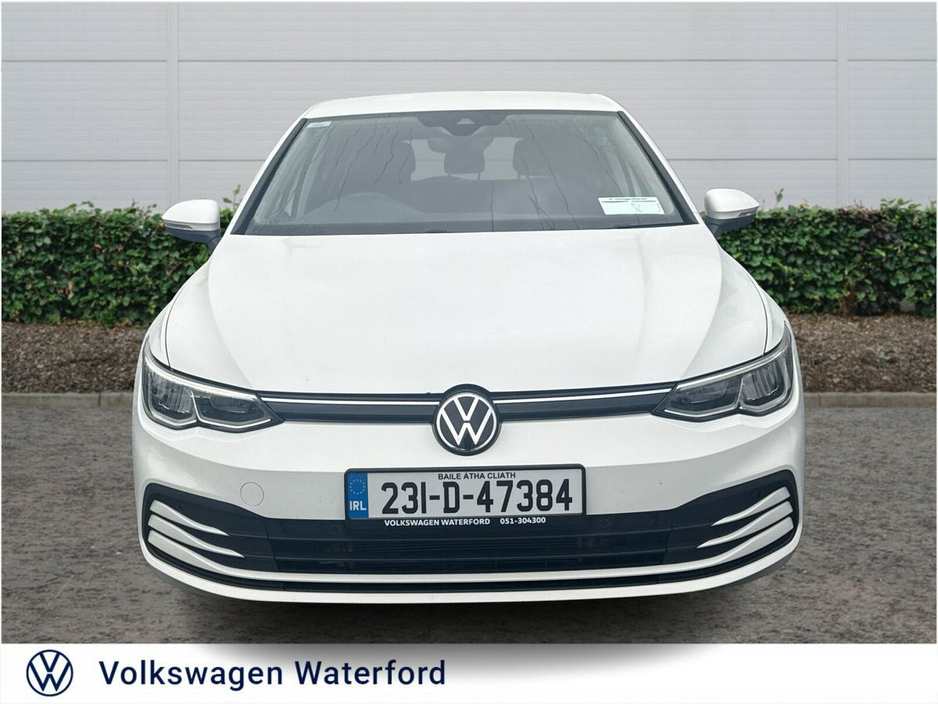 2023 Volkswagen Golf 2.0 TDI 115HP Life €24,975