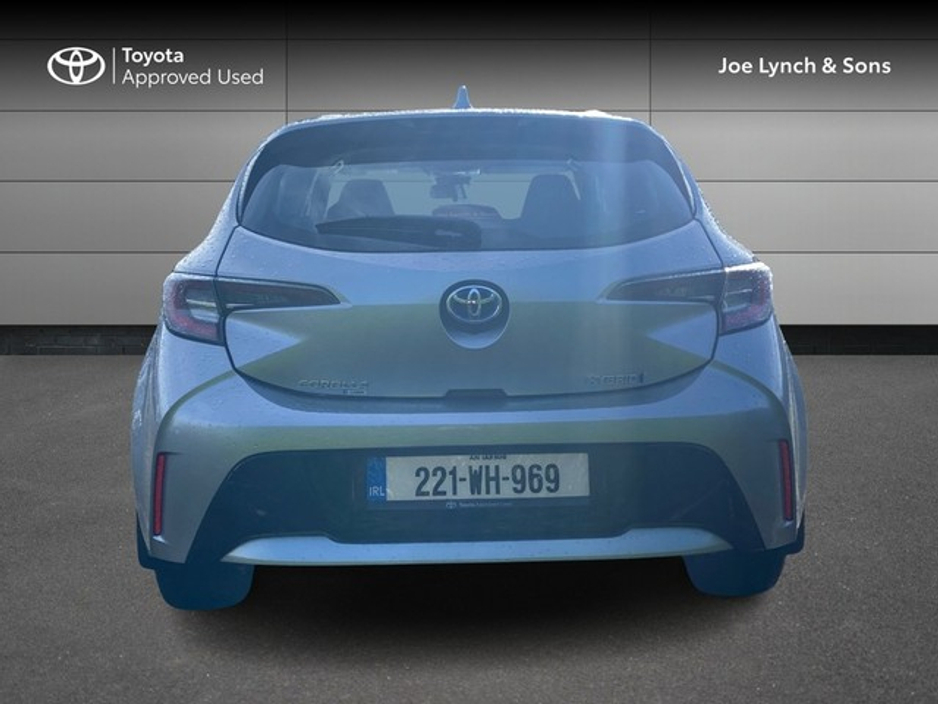 2022 Toyota Corolla COROLLA HYBRID LUNA H/B €25,950
