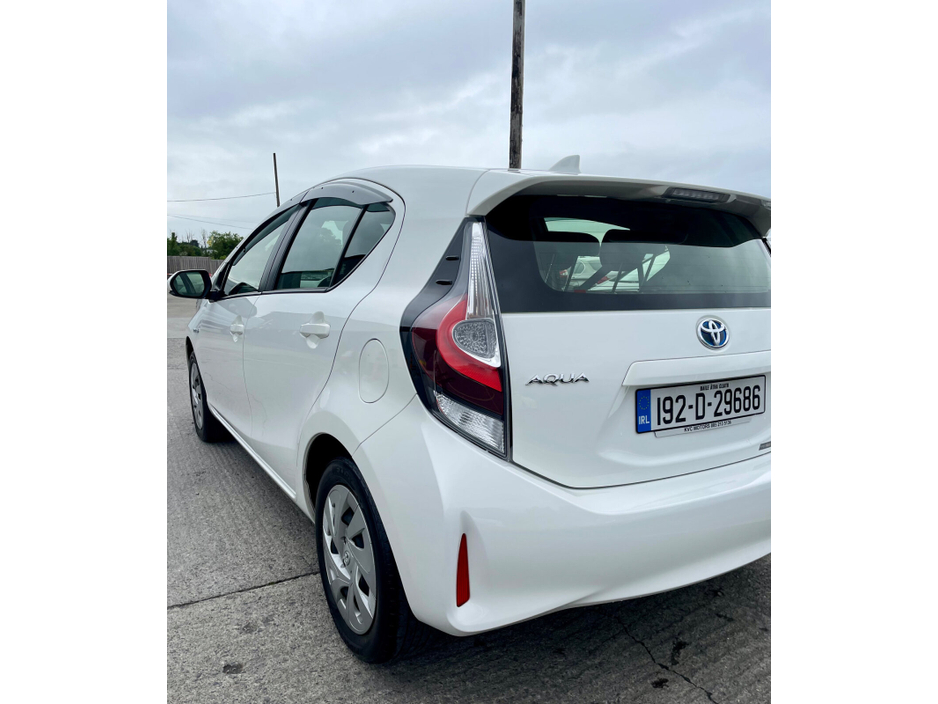 2019 Toyota Aqua 1.8 Hybrid €11,999