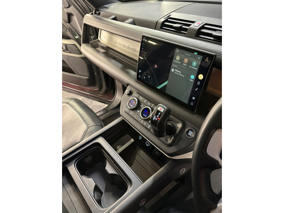 2024 Land Rover Defender 110 2.0 Si4 PHEV S €89,950