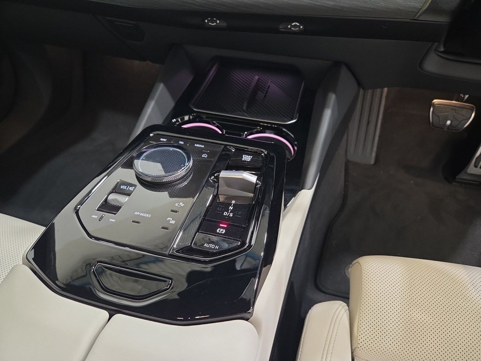 2026 BMW 5 Series 530e M Sport Pro Saloon €80,950