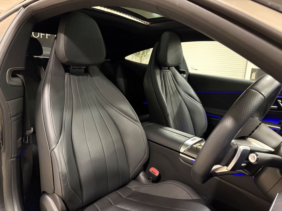 2025 Mercedes-Benz CLE 300e AMG LINE PREMIUM=PAN ROOF//ONLY 10000 MILES//AS NEW=1 YEAR WARRANTY=TAILORED FINANCE PACKAGES AVAILABLE=TRADE IN'S WELCOME €67,995