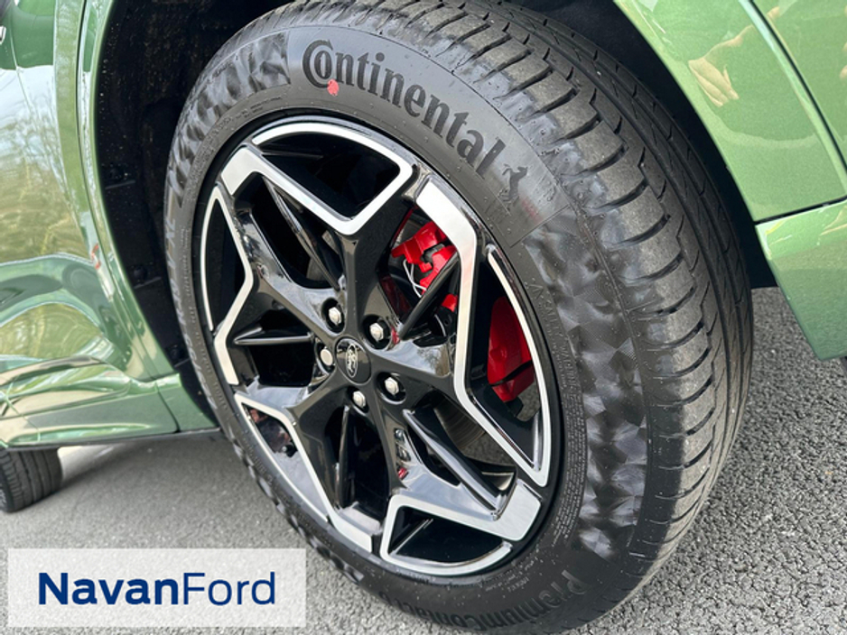 2026 Ford Kuga St-Line X 2.5 243Ps Plug-in Hybrid €48,500