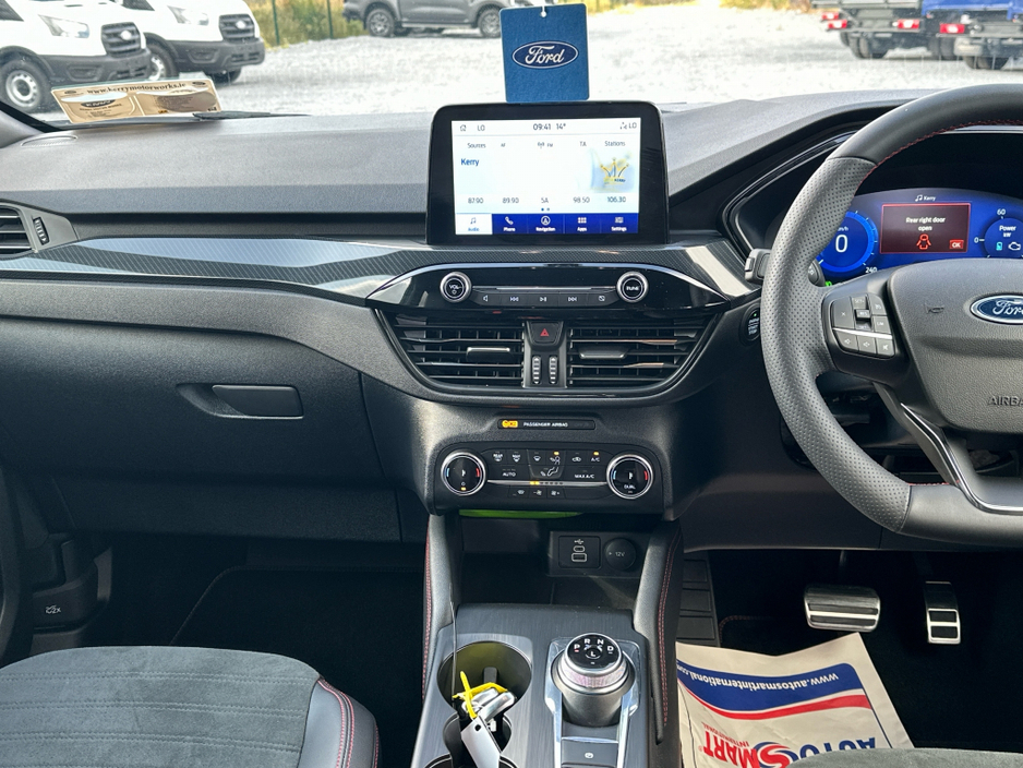 2024 Ford Kuga ST-Line X PHEV €39,500